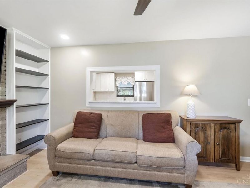 6996 Gary Lee Drive, West Chester, OH 45069 Photo 6