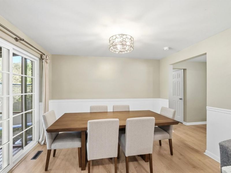 6996 Gary Lee Drive, West Chester, OH 45069 Photo 9