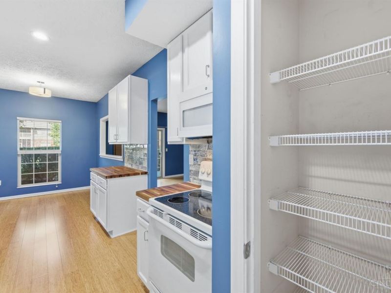 7975 Pinnacle Point Drive, Unit 102, West Chester, OH 45069 Photo 13