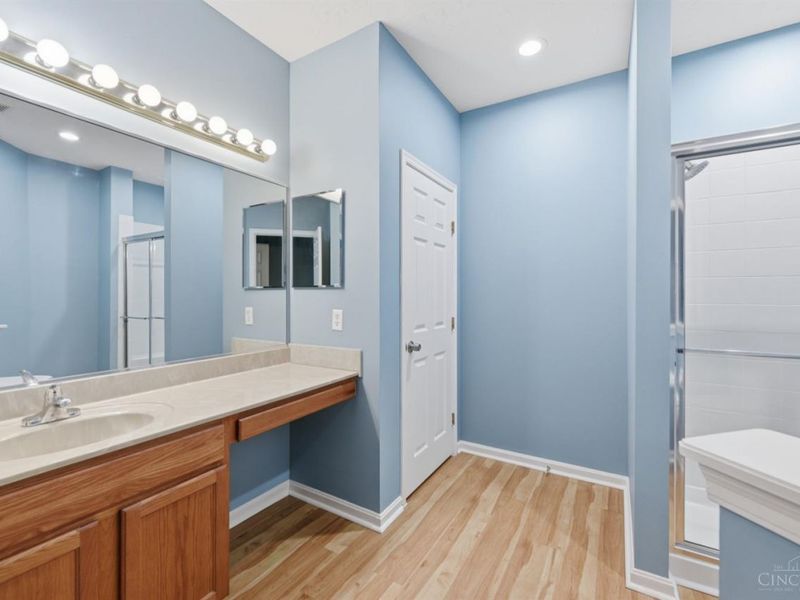 7975 Pinnacle Point Drive, Unit 102, West Chester, OH 45069 Photo 19