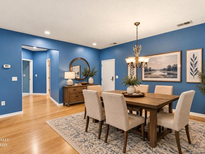 7975 Pinnacle Point Drive, Unit 102, West Chester, OH 45069 Photo 2