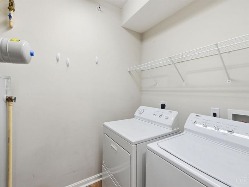 7975 Pinnacle Point Drive, Unit 102, West Chester, OH 45069 Photo 22
