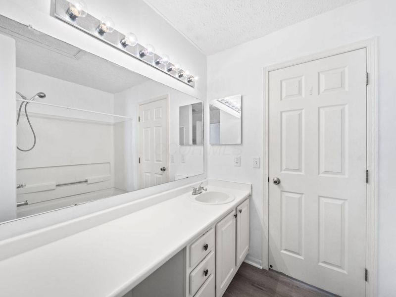 6737 Lagrange Drive , Unit 55D, Canal Winchester, OH 43110 Photo 32