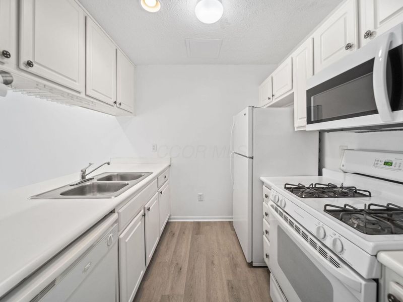 6737 Lagrange Drive , Unit 55D, Canal Winchester, OH 43110 Photo 8