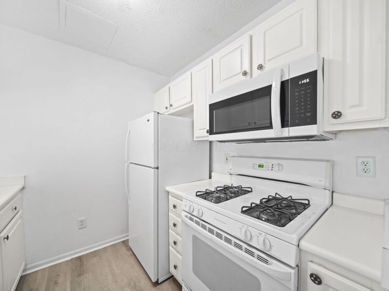 6737 Lagrange Drive , Unit 55D, Canal Winchester, OH 43110 Photo 9