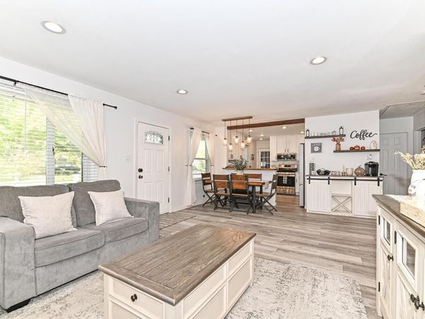 3419 W Parnell AVENUE, Milwaukee, WI 53221