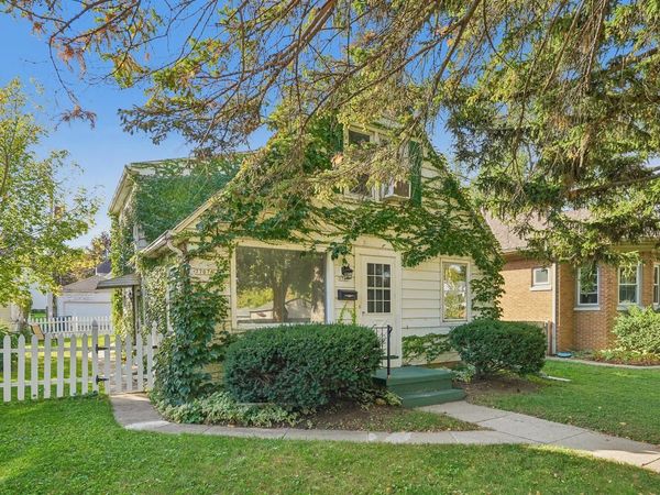 7707 W Hadley STREET, Milwaukee, WI 53222