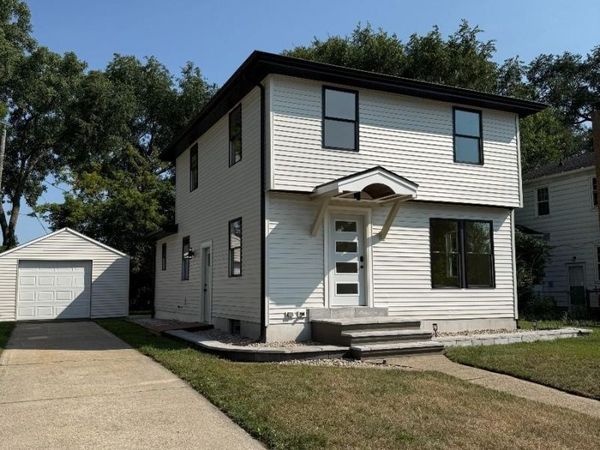 1218 Woodlawn Boulevard, South Bend, IN 46616