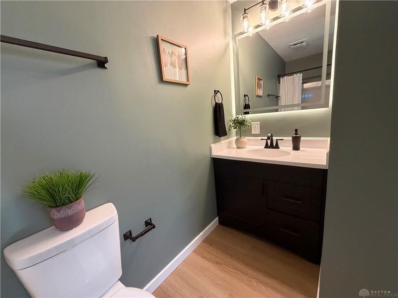 1040 Greenfield Drive, Troy, OH 45373 Photo 15