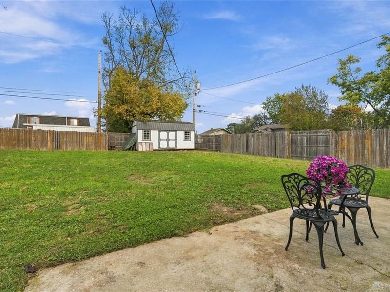 1040 Greenfield Drive, Troy, OH 45373 Photo 37