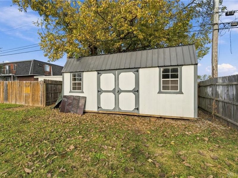 1040 Greenfield Drive, Troy, OH 45373 Photo 41