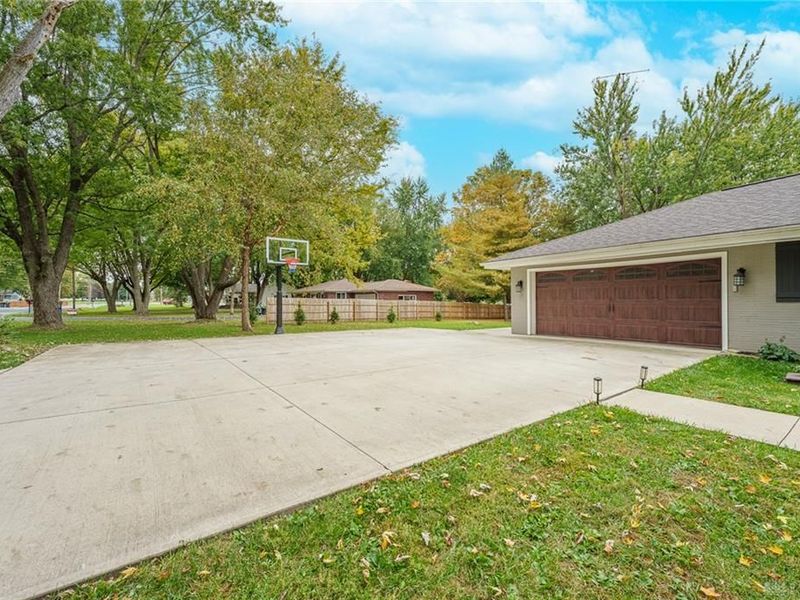 2536 Lefevre Road, Troy, OH 45373 Photo 6