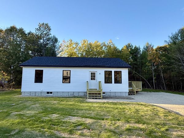 120 Main Street , Porter, ME 04068