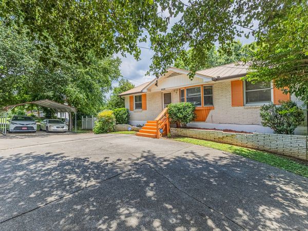 4946 Packard Dr , Nashville, TN 37211