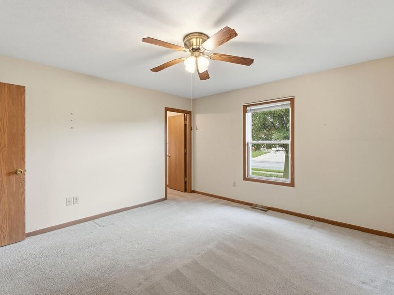 923 Sunrise Drive, Wapakoneta, OH 45895 Photo 20
