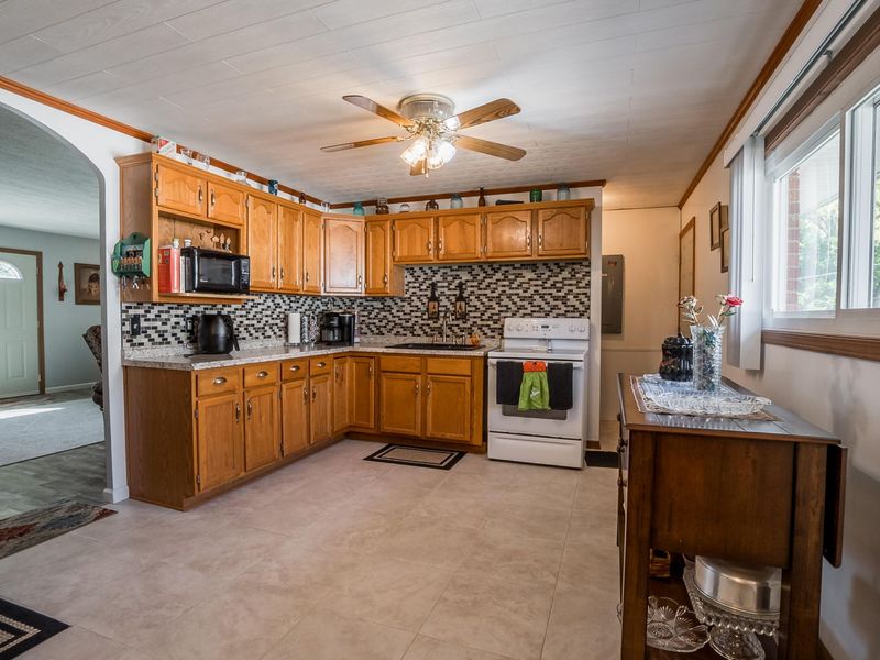 1046 Campbell Avenue, New Carlisle, OH 45344 Photo 12