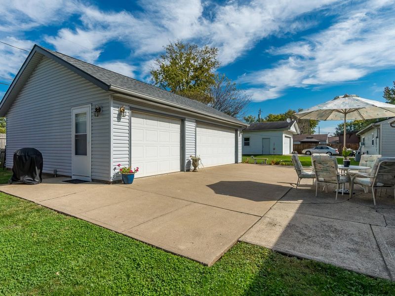 1046 Campbell Avenue, New Carlisle, OH 45344 Photo 3