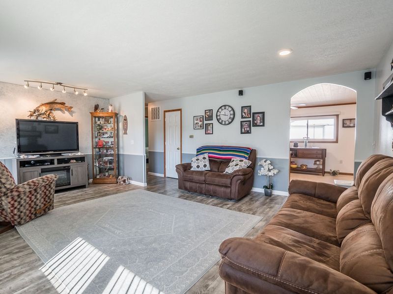 1046 Campbell Avenue, New Carlisle, OH 45344 Photo 9
