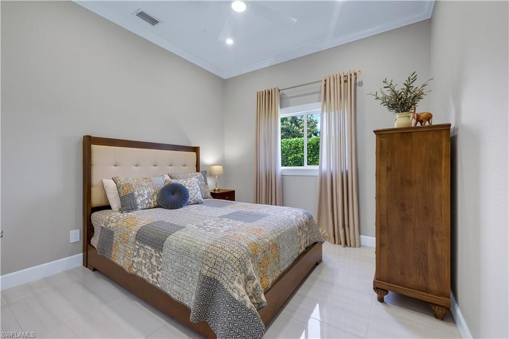 2035 Teagarden Ln , Naples, FL 34110 Photo