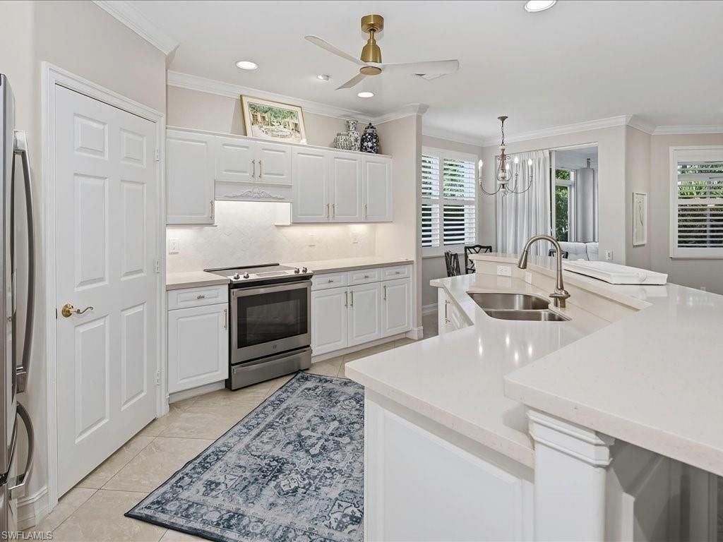 905 Carrick Bend Cir , Unit 101, Naples, FL 34110 Photo