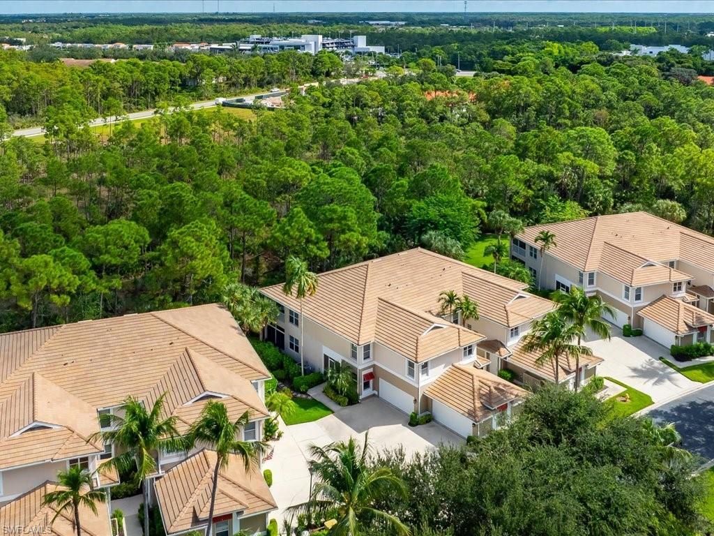905 Carrick Bend Cir , Unit 101, Naples, FL 34110 Photo