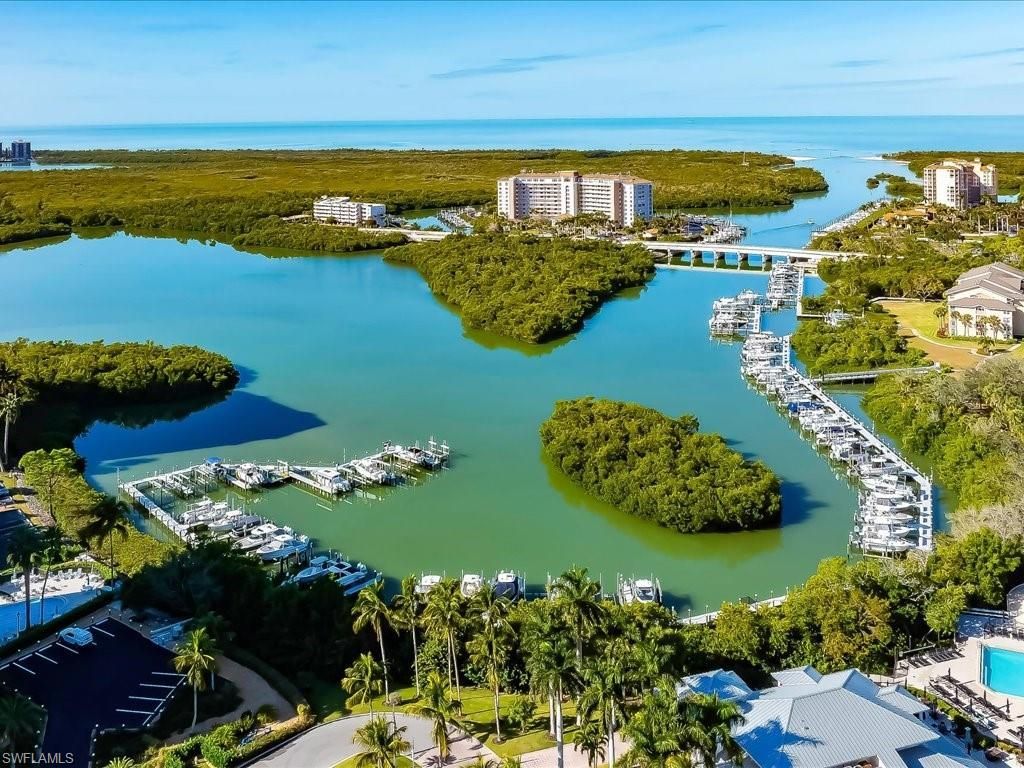 905 Carrick Bend Cir , Unit 101, Naples, FL 34110 Photo