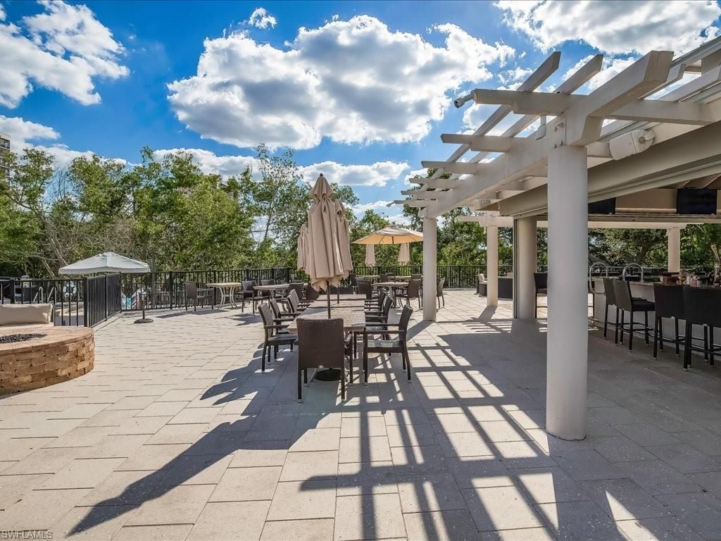 905 Carrick Bend Cir , Unit 101, Naples, FL 34110 Photo