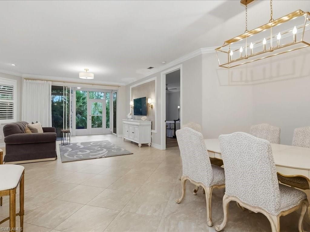 905 Carrick Bend Cir , Unit 101, Naples, FL 34110 Photo