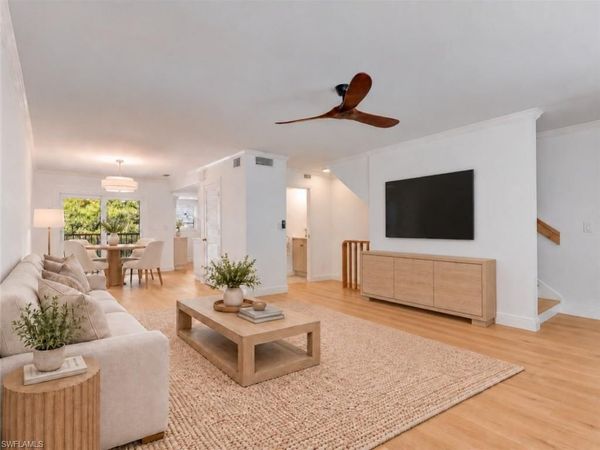 995 9th AVE S, Unit 5, NAPLES, FL 34102