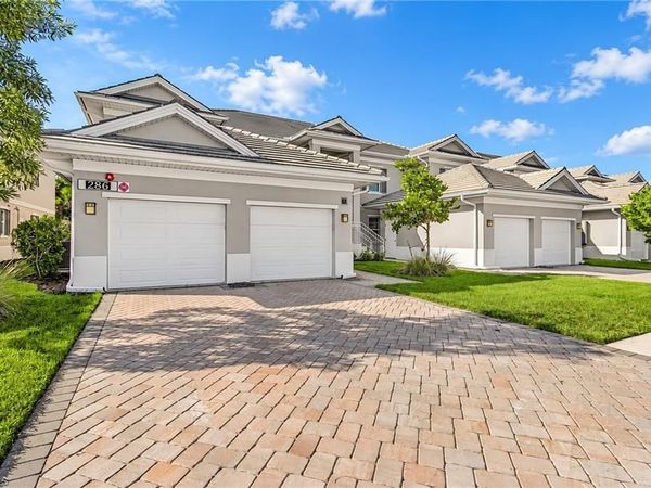 286 Indies DR E, Unit 101, NAPLES, FL 34114