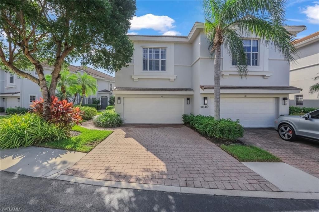 5030 Blauvelt Way, Unit 201, Naples, FL 34105 Photo