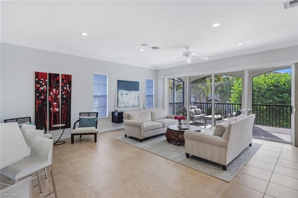 5030 Blauvelt Way, Unit 201, Naples, FL 34105 Photo