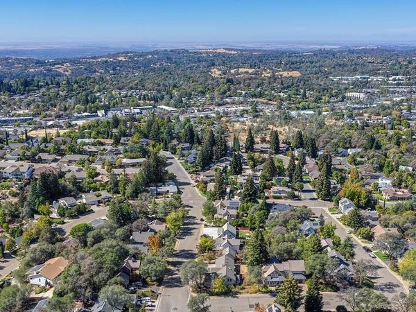 12417 Alta Mesa Dr, Auburn, CA 95603