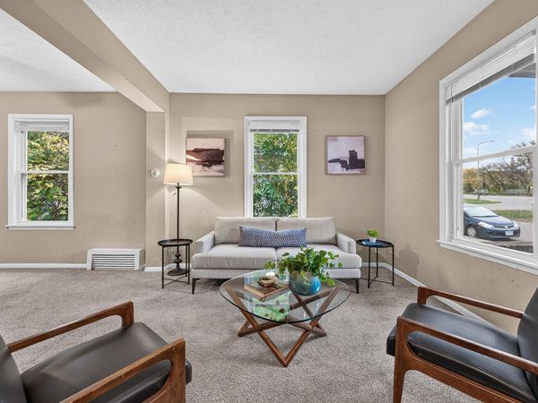 591 Payne Avenue , Saint Paul, MN 55130