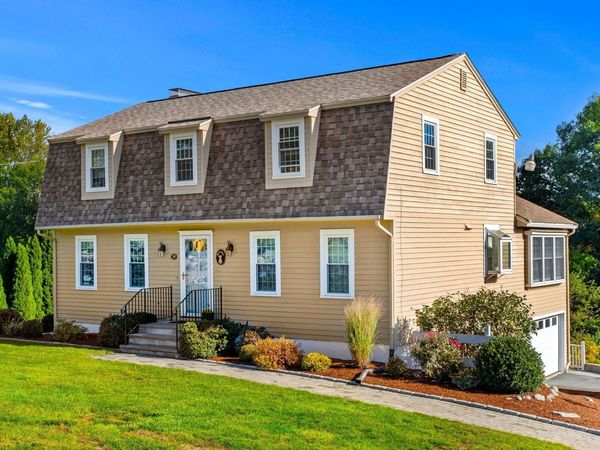 30 Tadmuck Road, Westford, MA 01886