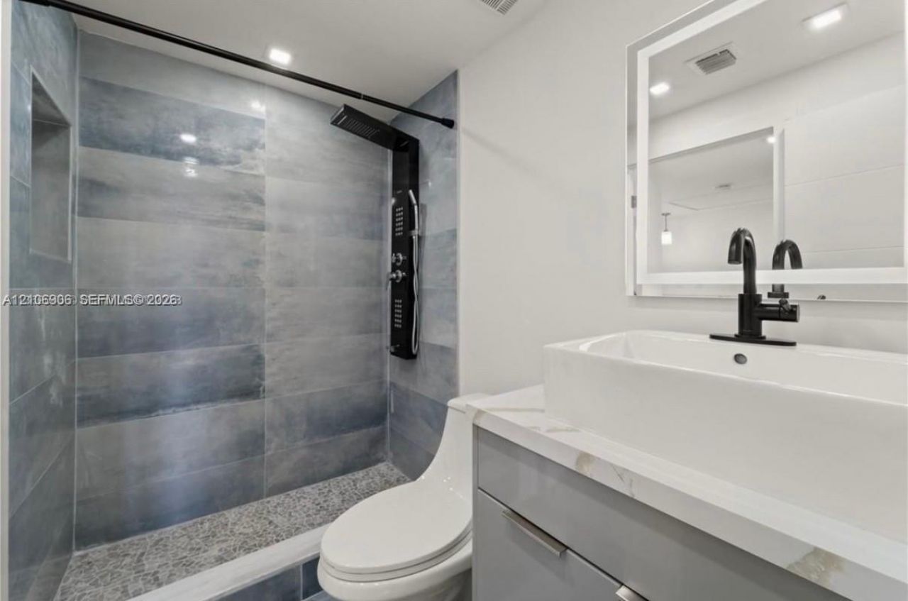 777 SW 9th Ave, Unit 509, Miami, FL 33130 Photo