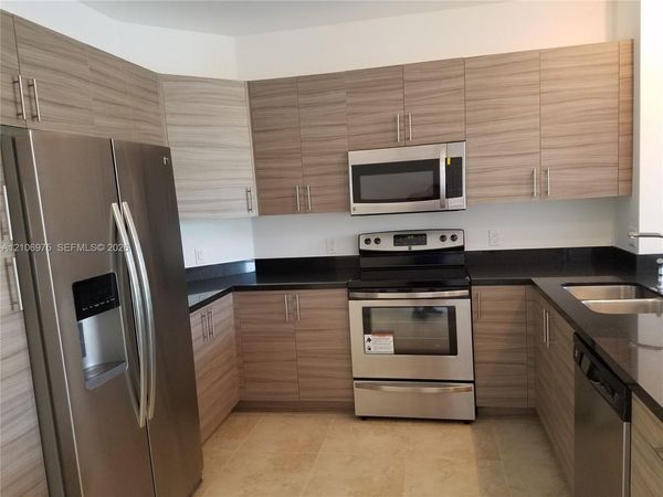 2574 SW 81st Ter , Unit 2576, Miramar, FL 33025