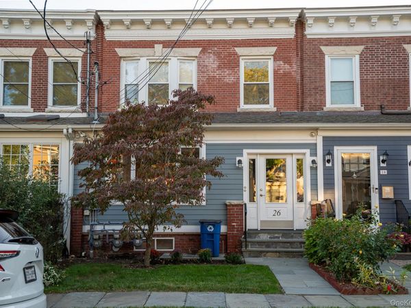 26 Pratt Street , New Rochelle, NY 10801