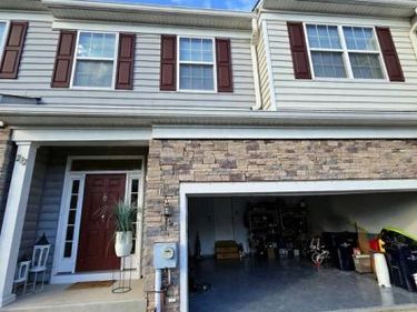 232 FAIRFIELD CIRCLE W, ROYERSFORD, PA 19468