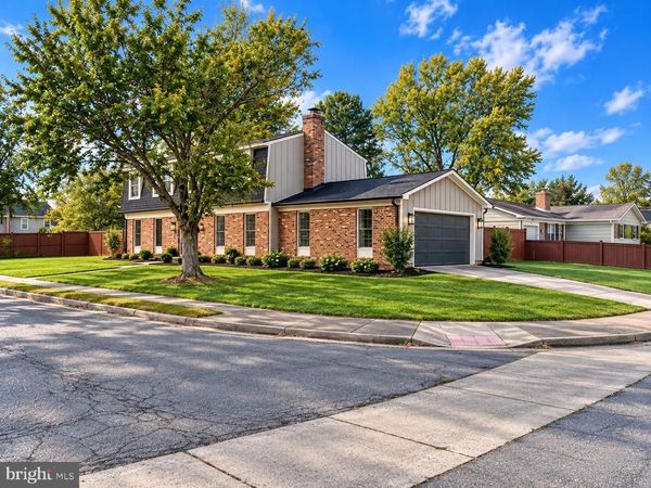 401 CRESTWOOD SW, LEESBURG, VA 20175
