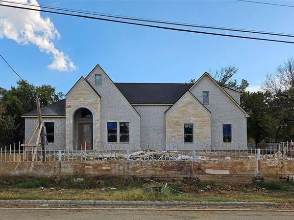 2820 Fairway Drive, Fort Worth, TX 76119