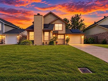 4613 Waterway Drive N, Fort Worth, TX 76137