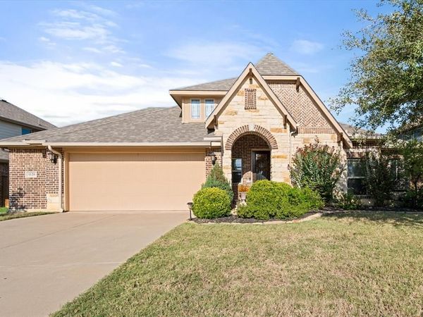 1120 Cardinal Ridge Road, Burleson, TX 76028