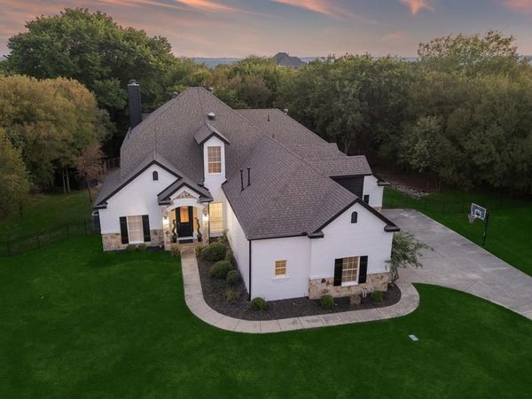 101 Deer Crossing Way, Azle, TX 76020