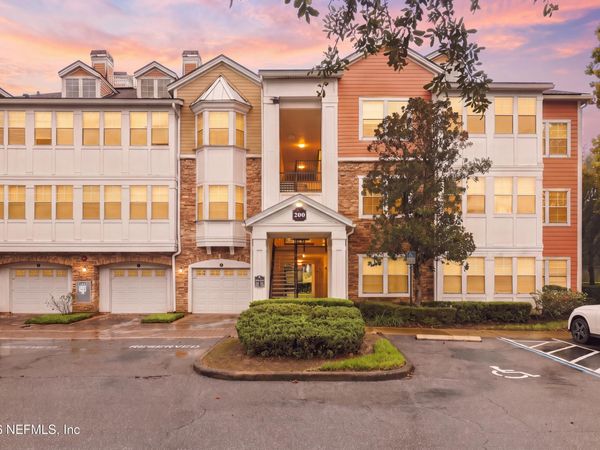 8550 TOUCHTON Road, Unit 238, Jacksonville, FL 32216