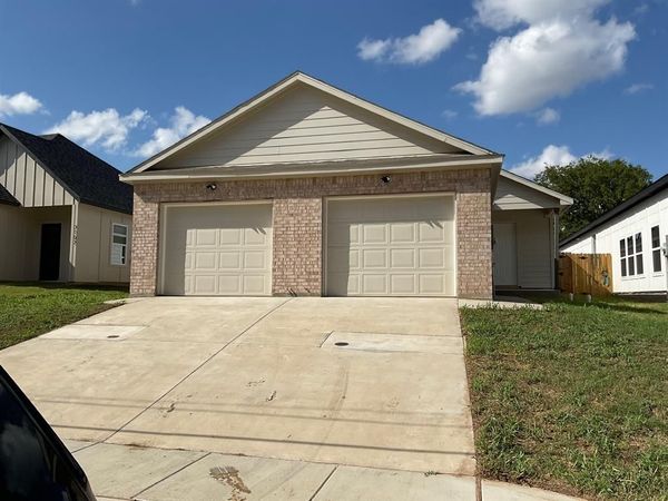 3167 Stag Road , Dallas, TX 75241