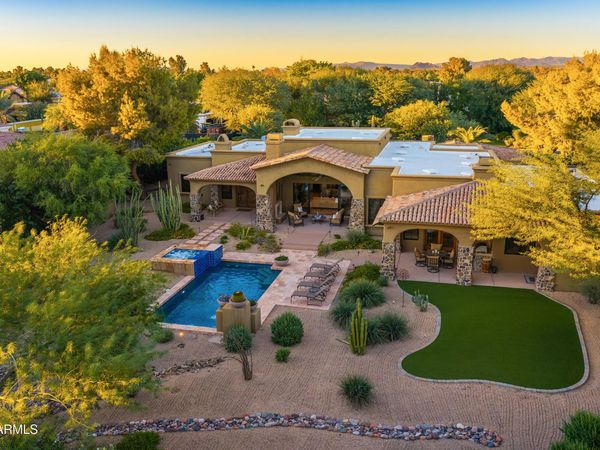 6323 E Turquoise Avenue, Paradise Valley, AZ 85253