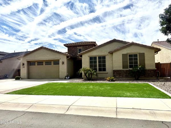3719 E NARROWLEAF Drive, Gilbert, AZ 85298