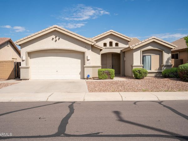12528 W HIGHLAND Avenue, Litchfield Park, AZ 85340