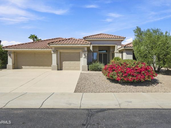 17616 N ESCALANTE Lane, Surprise, AZ 85374